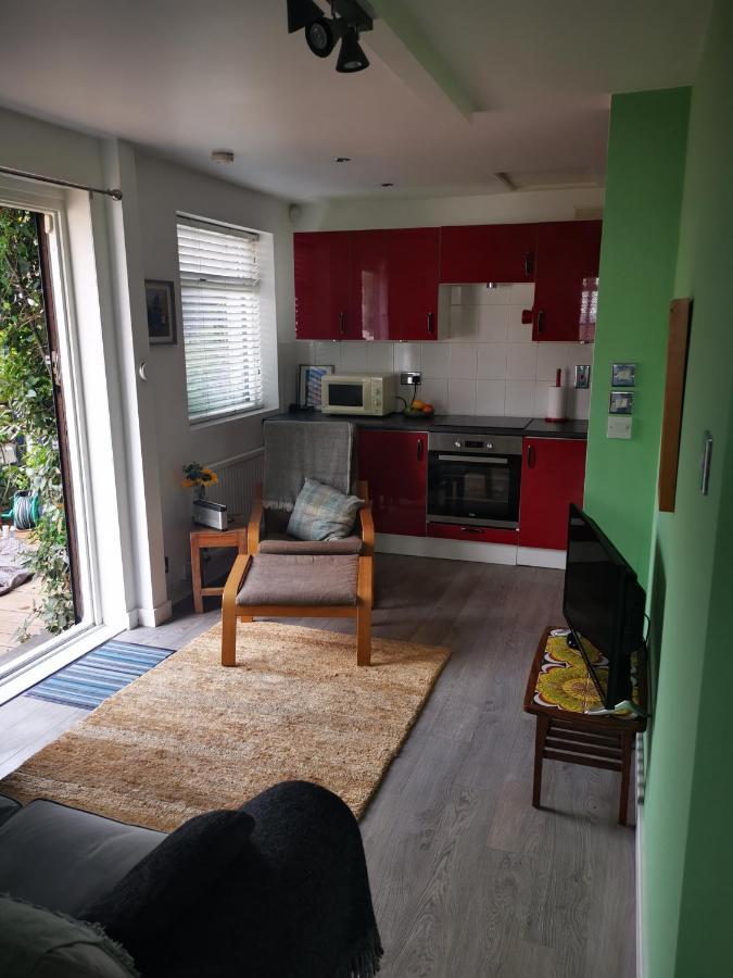 Bungalow With Parking, Near Preston Park Hove Esterno foto