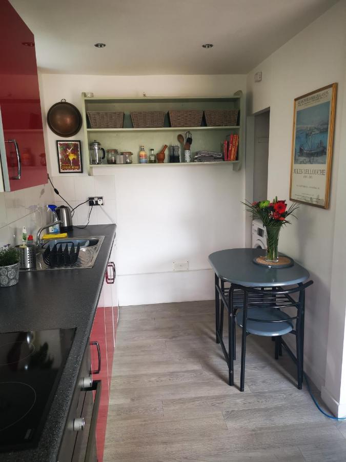 Bungalow With Parking, Near Preston Park Hove Esterno foto